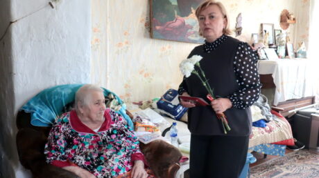 Юбилейная медаль «80 лет Победы в Великой Отечественной войне 1941-1945 гг.» вручена труженице тыла Нине Васильевне Борисовой