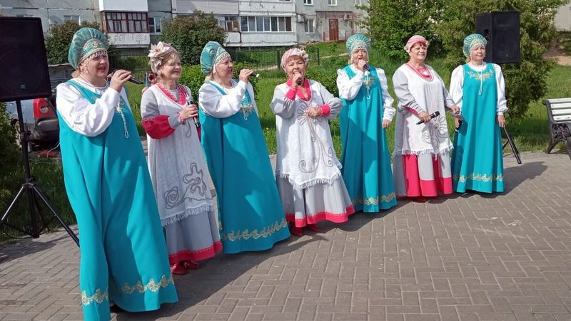 Дарите музыку друг другу!