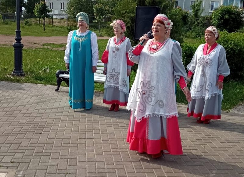 Дарите музыку друг другу!