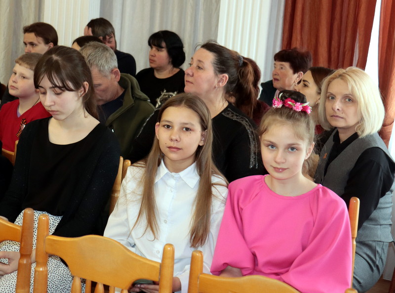 В Доме купца Филиппова открылась выставка детских рисунков
