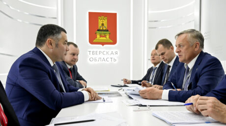 ПМЭФ-2025: делегация Тверской области заключила 18 соглашений по реализации инвестпроектов с созданием 8200 новых рабочих мест