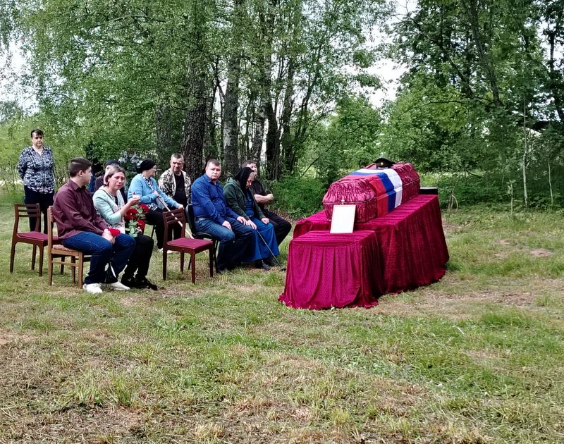 В Старицком округе простились с Дмитрием Муравьёвым, погибшим участником специальной военной операции
