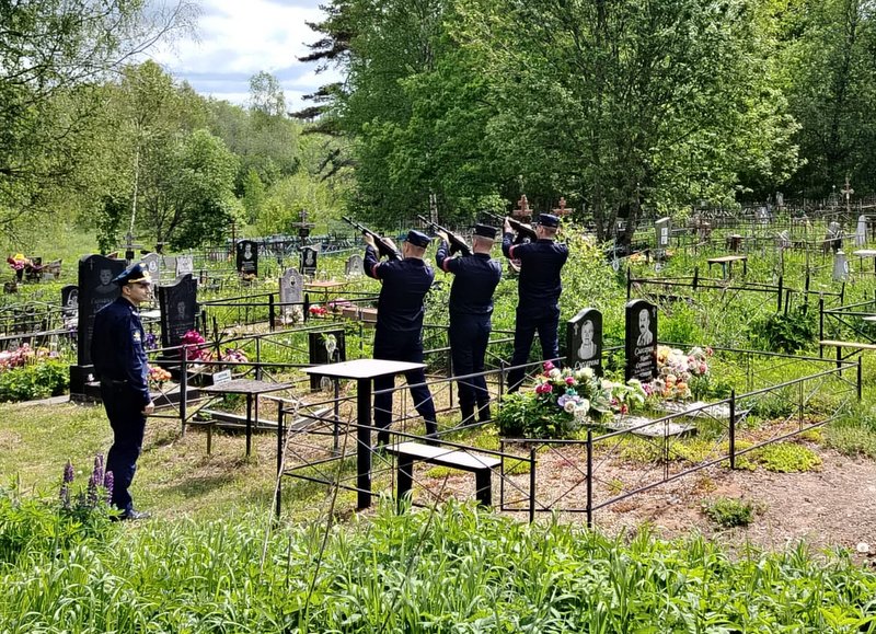 В Старицком округе простились с Дмитрием Муравьёвым, погибшим участником специальной военной операции