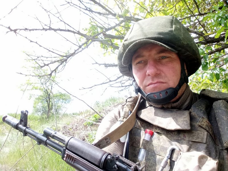 В Старице проводили в последний путь Максима Фецера, погибшего на СВО