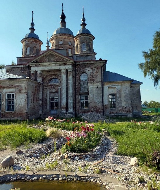 Лилейная сказка Никольской церкви