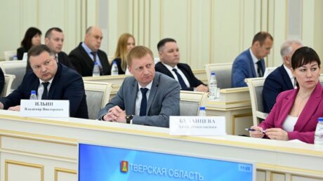 Поддержка производств, подготовка востребованных специалистов: Губернатор Игорь Руденя определил задачи по развитию отрасли промышленности в Тверской области