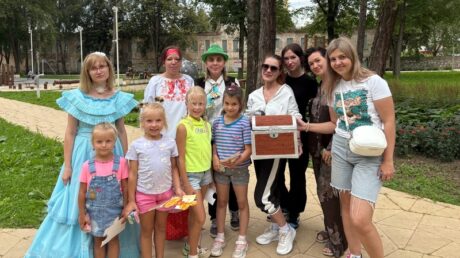 Сказка ожила в парке: как в «Старицком Зарядье» искали сокровища