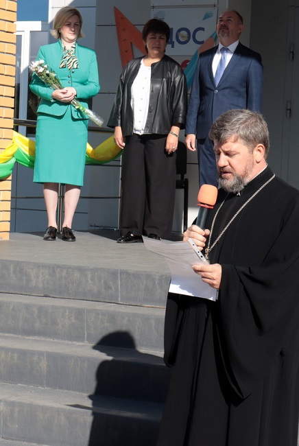 Здравствуй, осень! Здравствуй, школа!