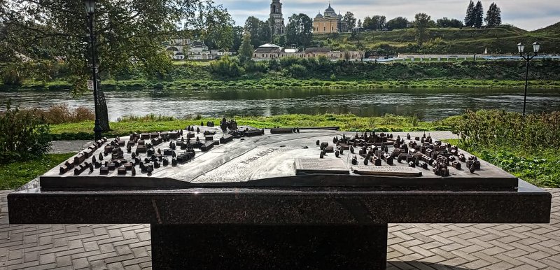 Панорама Старицы появилась в монастырском парке
