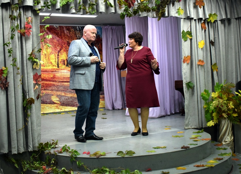 «Напоила осень допьяна»