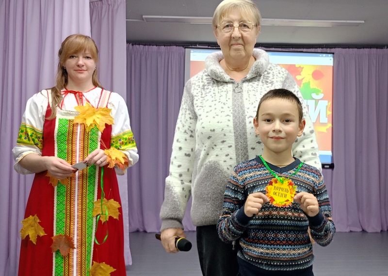 В Луковникове прошёл долгожданный Осенний бал