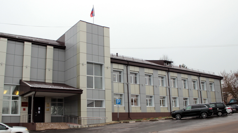 С Днём работника суда!