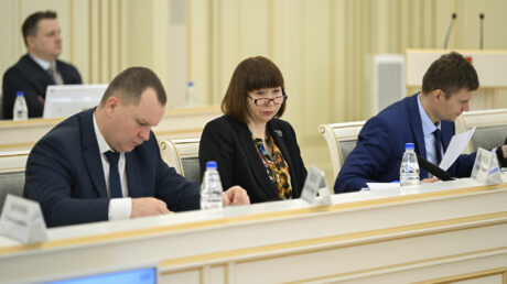 Эффективность господдержки, привлечение молодых специалистов, сохранение позитивных тенденций: временно исполняющий обязанности Губернатора Виталий Королев определил задачи в АПК Тверской области