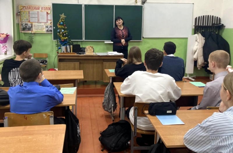 Школьники продолжают повышать финансовую грамотность