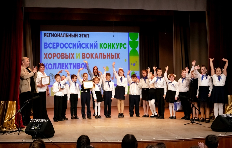 Берновские орлята блестяще исполнили «Песни моей страны»
