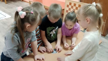 В чёрно-белом мире шахмат