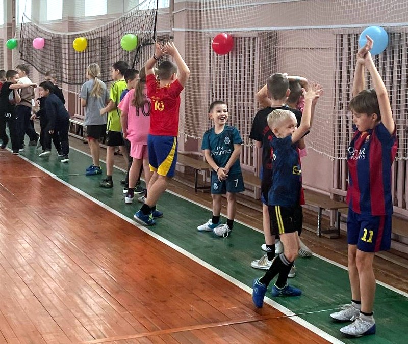 Юные спортсмены вышли на «Новогодние старты»