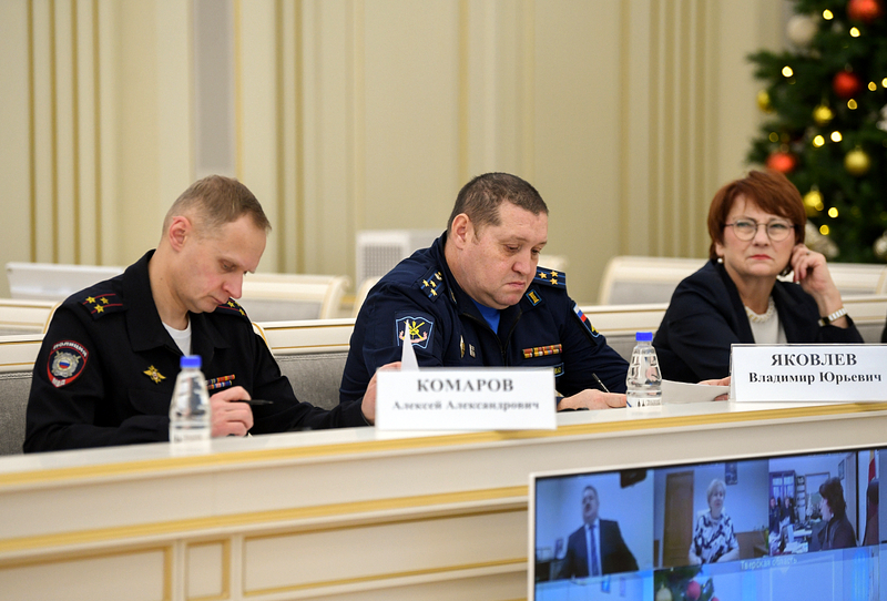 Врио Губернатора Виталий Королев поставил задачи по обеспечению комплексной безопасности в Тверской области в новогодние и рождественские праздники