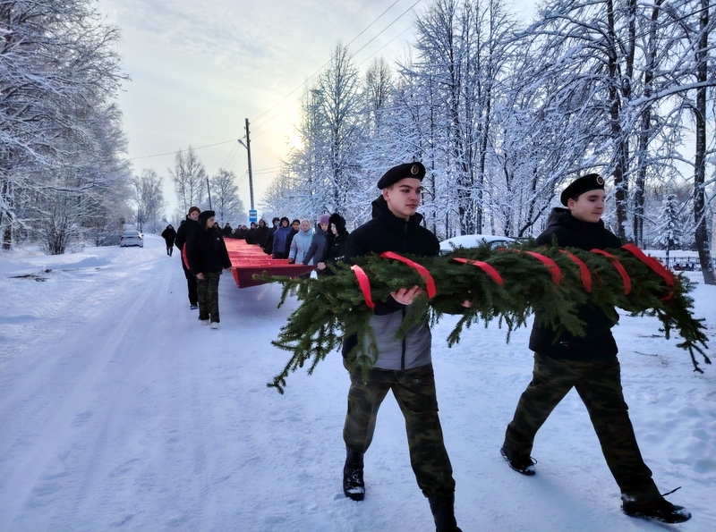 Сильные духом: митинг в честь 84-й годовщины освобождения села Луковниково и Старицкого района
