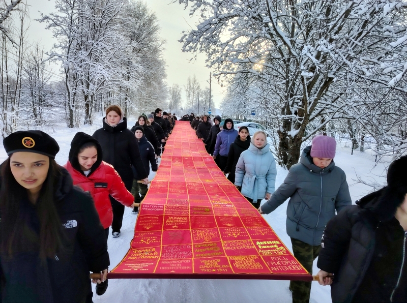 Сильные духом: митинг в честь 84-й годовщины освобождения села Луковниково и Старицкого района