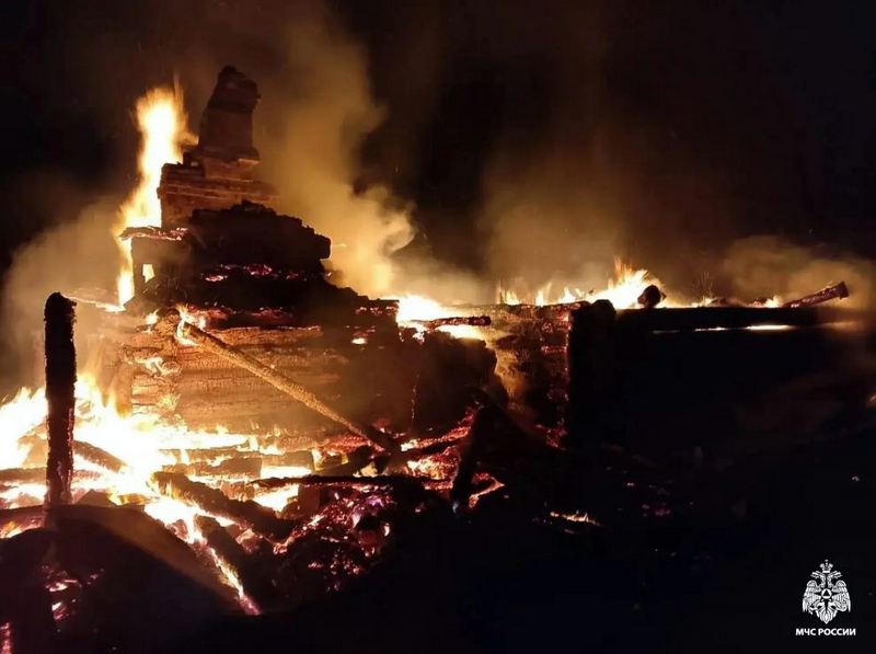 В Старицком округе на пожаре погиб человек