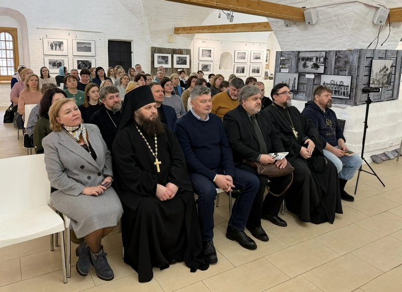 В Свято-Успенском монастыре прошёл культурно-просветительский семинар