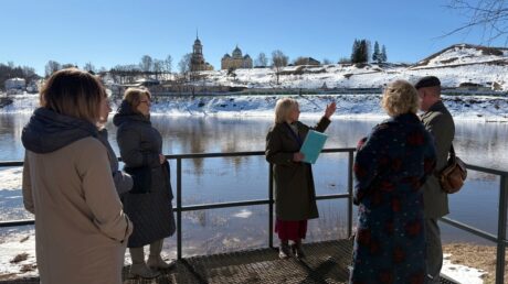 Библиотека пригласила жителей и гостей города в увлекательное путешествие