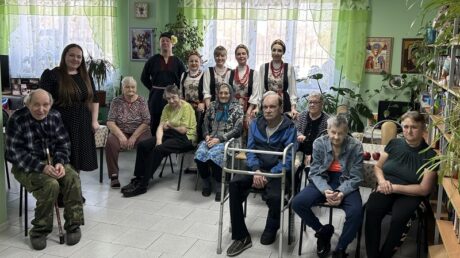 С весной в душе, с любовью в сердце