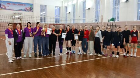 Волейбольный праздник в преддверии женского дня