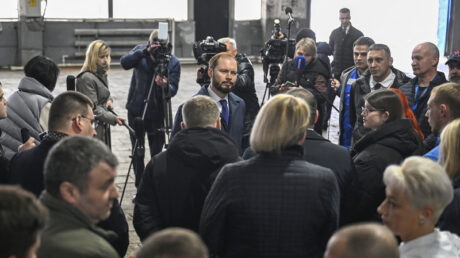 Глава региона Виталий Королев проинспектировал работу Верхневолжского АТП