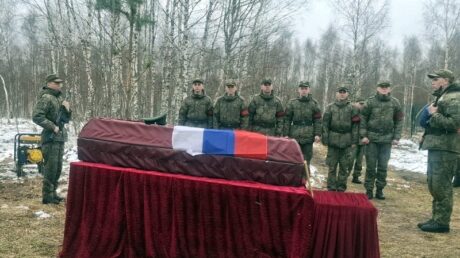 Старицкий округ простился с погибшим участником СВО Игорем Клетецким