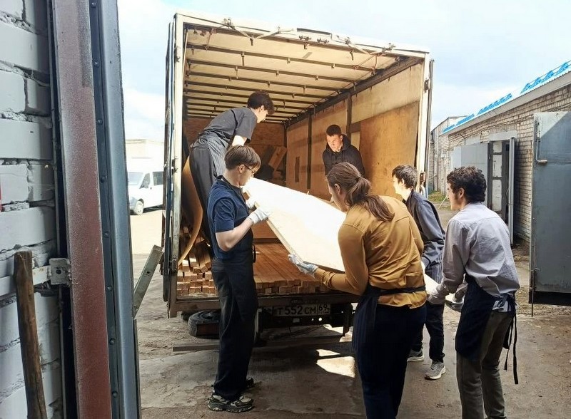 Все вместе — ради одной цели!