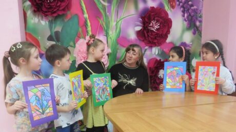 «Сердце отдаю детям»: профессиональный вызов для педагогов