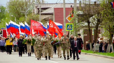 Да здравствует великий День Победы!