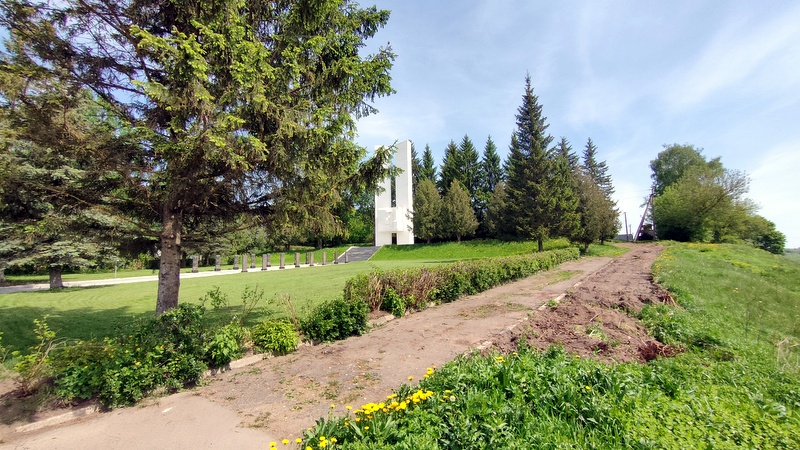 ФКГС в действии - вокруг обелиска Победы будет красиво