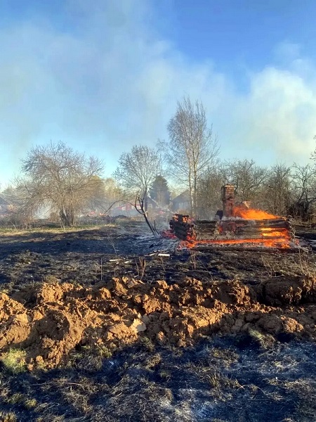 Глава Тверской области Виталий Королев призвал жителей Верхневолжья быть осторожными при обращении с огнём