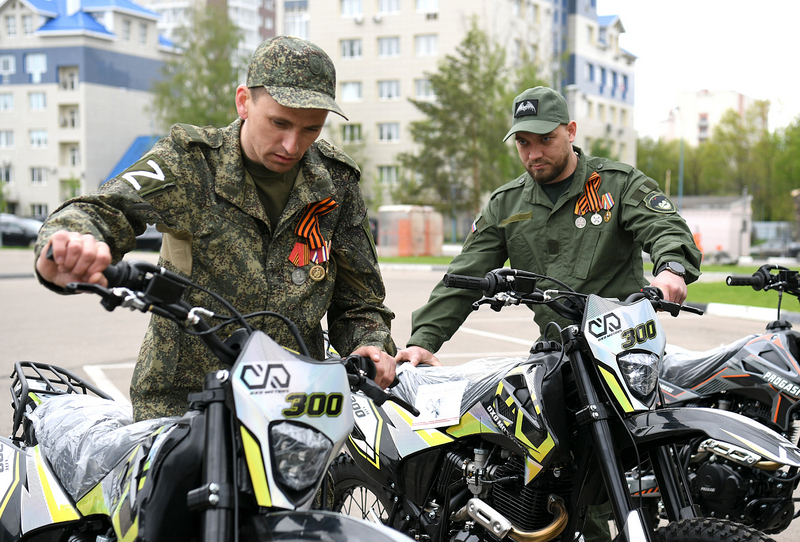 Виталий Королев отправил гуманитарный груз тверским бойцам на СВО
