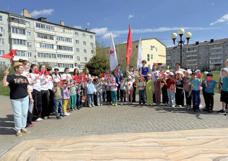 Дошколята вышли на парад