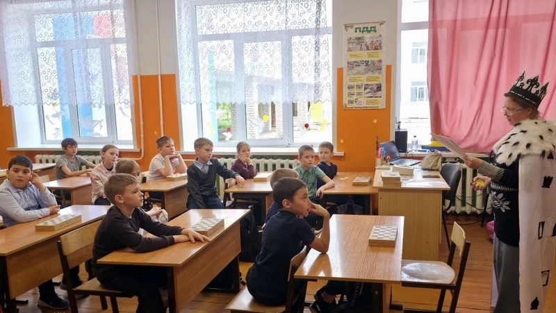 Борьба на чёрно-белом поле