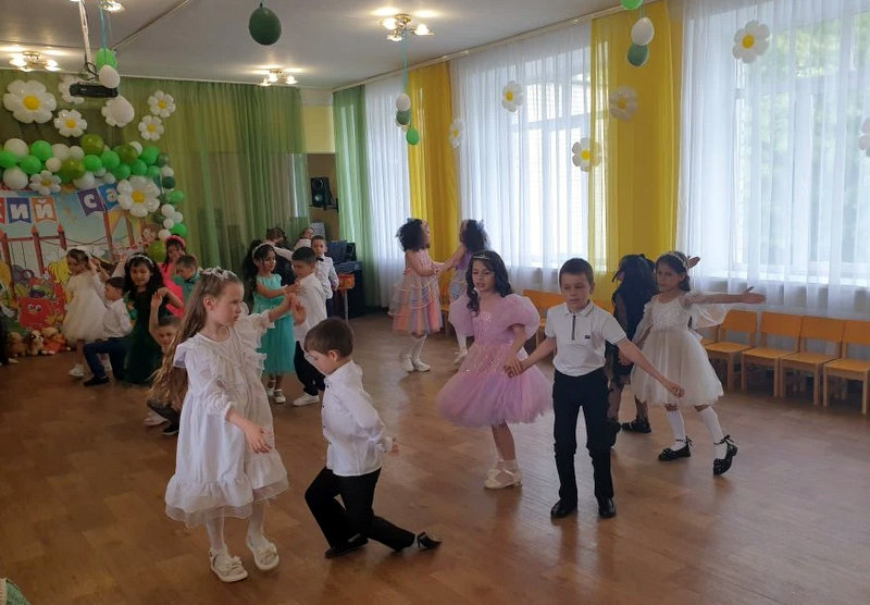 Новых открытий, верных друзей и ярких побед!