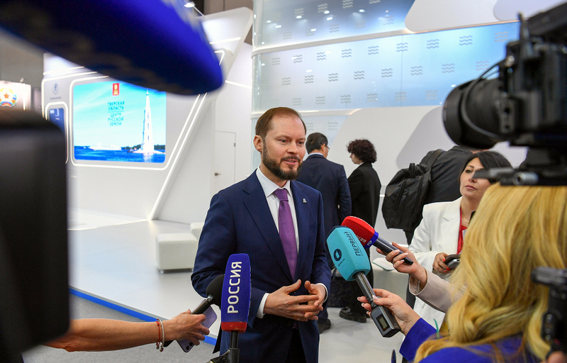 Итоги второго дня работы Виталия Королева и делегации Тверской области на ПМЭФ: 2600 новых рабочих мест и 63 миллиарда рублей инвестиций