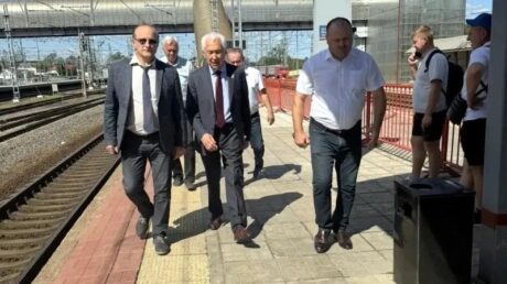 Владимир Васильев поблагодарил железнодорожников за участие в формировании новой Народной программы