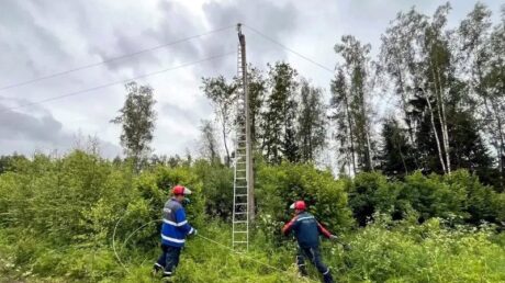 К восстановлению электроснабжения в Тверской области привлечены все силы и средства региона