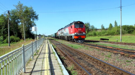 Виталий Королев поблагодарил работников и ветеранов железнодорожного транспорта Верхневолжья за высококвалифицированный и ответственный труд