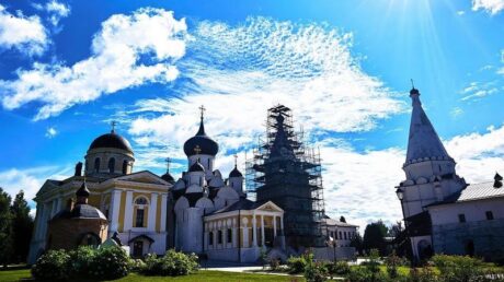 Старичан приглашают на престольные торжества Старицкой обители — Успение Пресвятой Богородицы