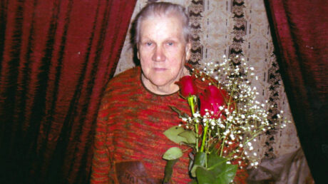 Нину Андреевну Иванову — с 90-летием!