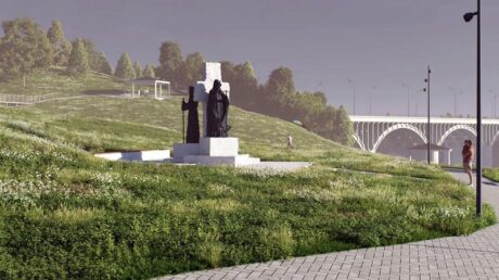 Праздник Успения Богородицы в Старице: традиционное напутствие первоклассников, открытие памятника игуменам Свято-Успенского монастыря, юбилей Фонда возрождения обители