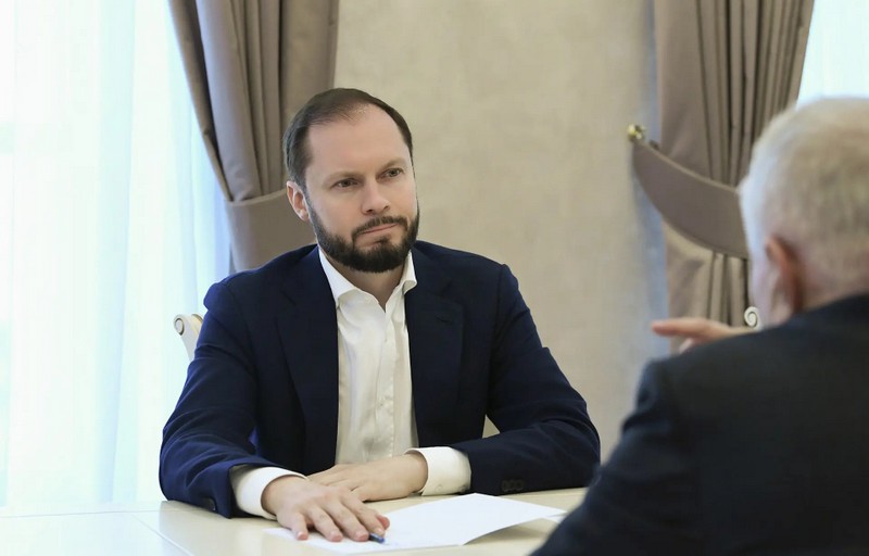 Виталий Королев назначил нового сенатора Совета Федерации от Тверской области - им стал бывший посол России во Франции Алексей Мешков