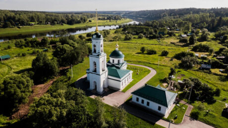 Старицкий Свято-Успенский монастырь приглашает на престольный праздник в приписную к монастырю Покровскую церковь деревни Дегунино