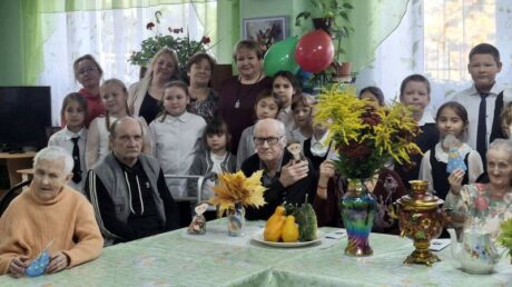 «Золотая осень мудрости»: выходные, наполненные теплом и заботой